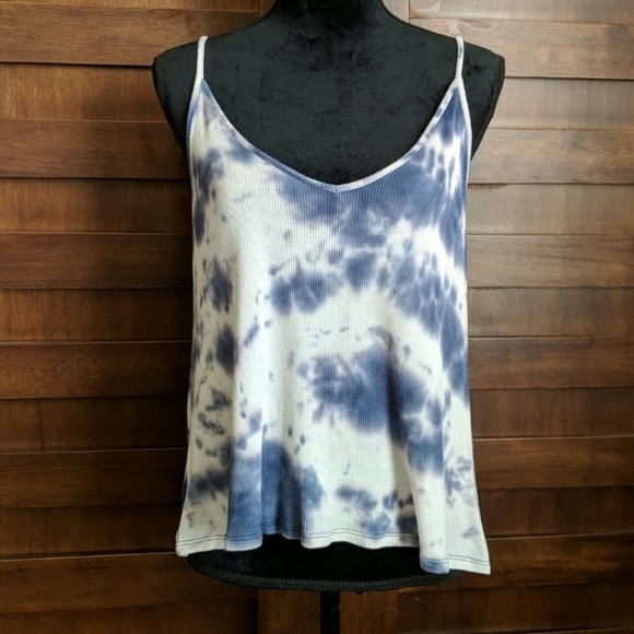 Tops - Tie dye flowy tank